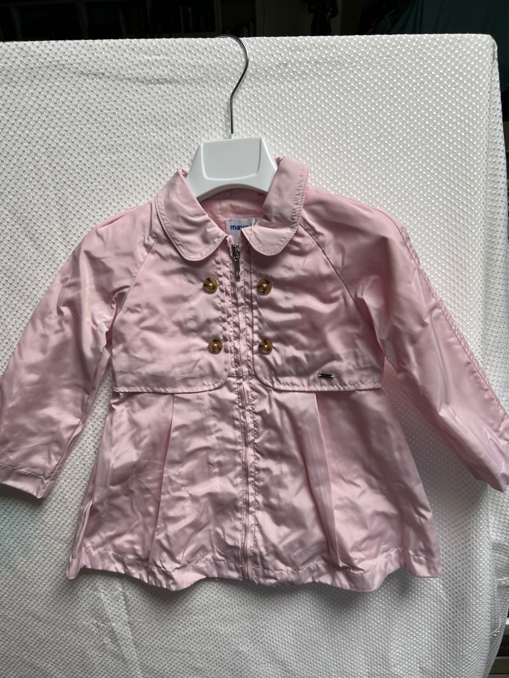 Mayoral Light Pink Toddler girl Raincoat with Gold Buttons. Cotton lined. NWT